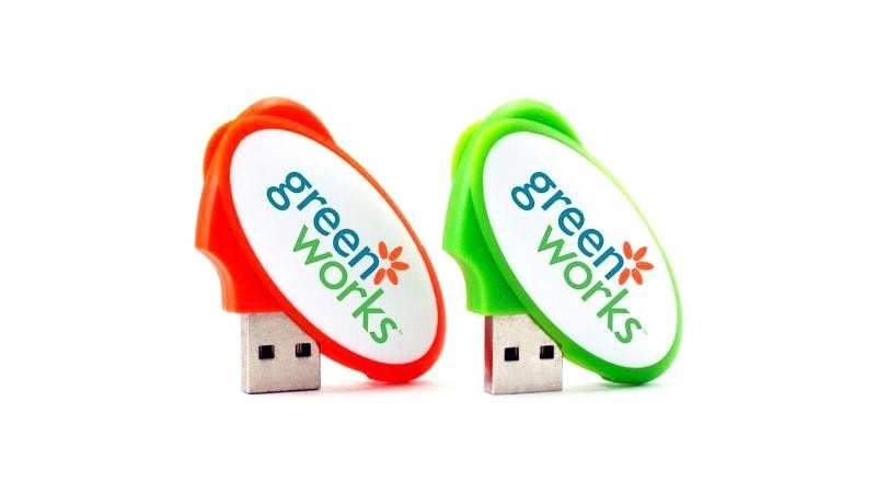 Memoria USB plastica Ovalada Giratoria