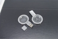 Memoria USB en Metal y Cristal