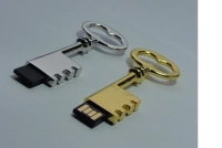 Memoria USB metalica diseño Llave