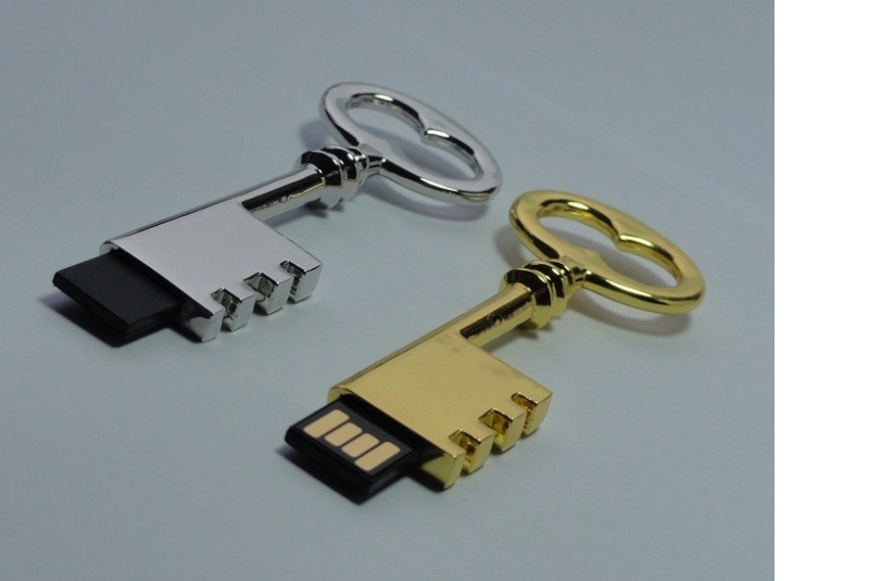 Memoria USB metalica diseño Llave