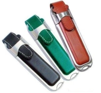Memoria USB en Cuero y Metal