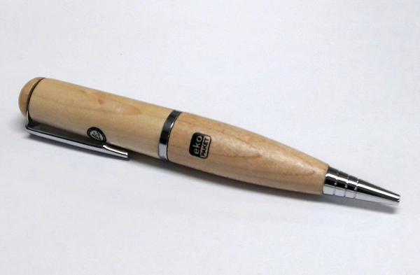 Memoria USB modelo boligrafo en madera