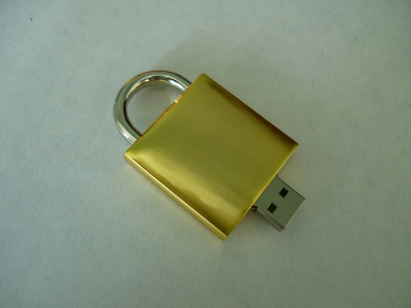 Memoria USB Metalica en forma de Candado